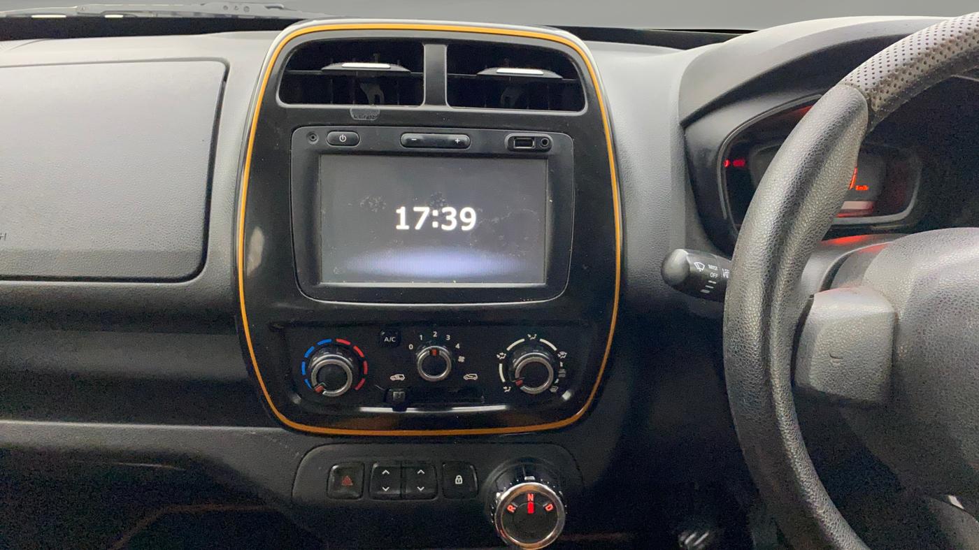 2017 Renault Kwid CLIMBER 1.0 AMT, Petrol, Automatic, 48,738 km, Air Conditioner