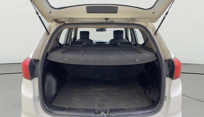 2015 Hyundai Creta SX (O) 1.6 DIESEL, Diesel, Manual, 1,36,382 km, Boot Open Zoomed View