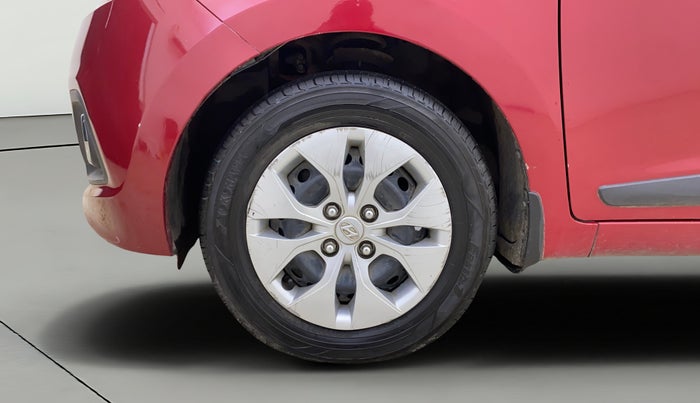2014 Hyundai Xcent S 1.2, Petrol, Manual, 1,37,662 km, Left Front Wheel