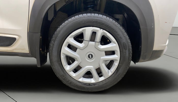 2021 Renault Kiger RXT MT DUAL TONE, Petrol, Manual, 79,672 km, Right Front Wheel