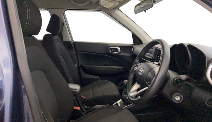 2021 Hyundai VENUE S 1.2, Petrol, Manual, 66,300 km, Right Side Front Door Cabin