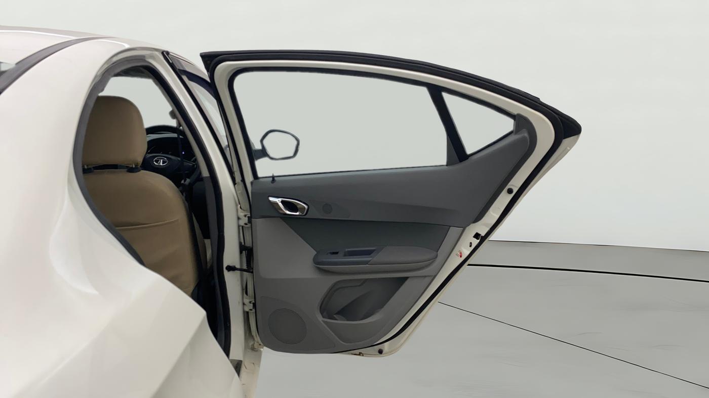 2021 Tata TIGOR XZ PLUS PETROL, Petrol, Manual, 27,814 km, RHS Rear Door
