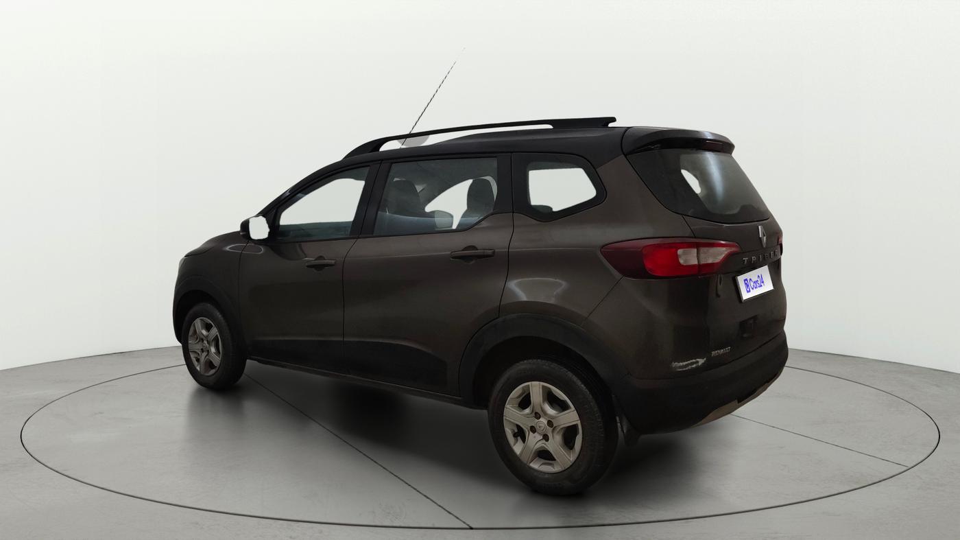 2022 Renault TRIBER RXT, Petrol, Manual, 32,493 km, Left Back Diagonal