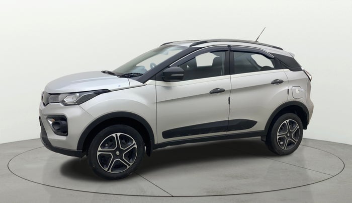 2021 Tata NEXON XMA SUNROOF PETROL, Petrol, Automatic, 38,695 km, Left Front Diagonal
