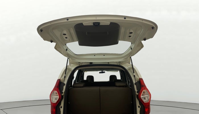 2015 Renault Lodgy 110 PS RXZ STEPWAY 8 STR, Diesel, Manual, 28,953 km, Boot Door Open