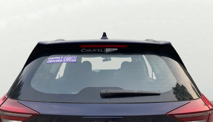 2022 Mahindra XUV700 AX 5 P MT 5 STR, Petrol, Manual, 69,318 km, Rear Windshield