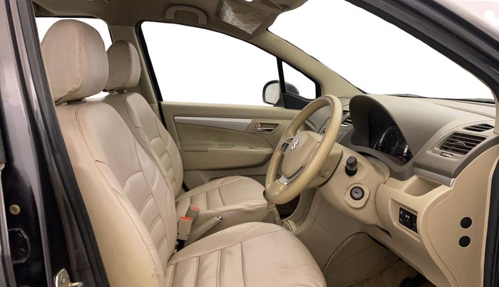 2017 Maruti Ertiga VXI CNG, CNG, Manual, 78,480 km, Right Side Front Door Cabin