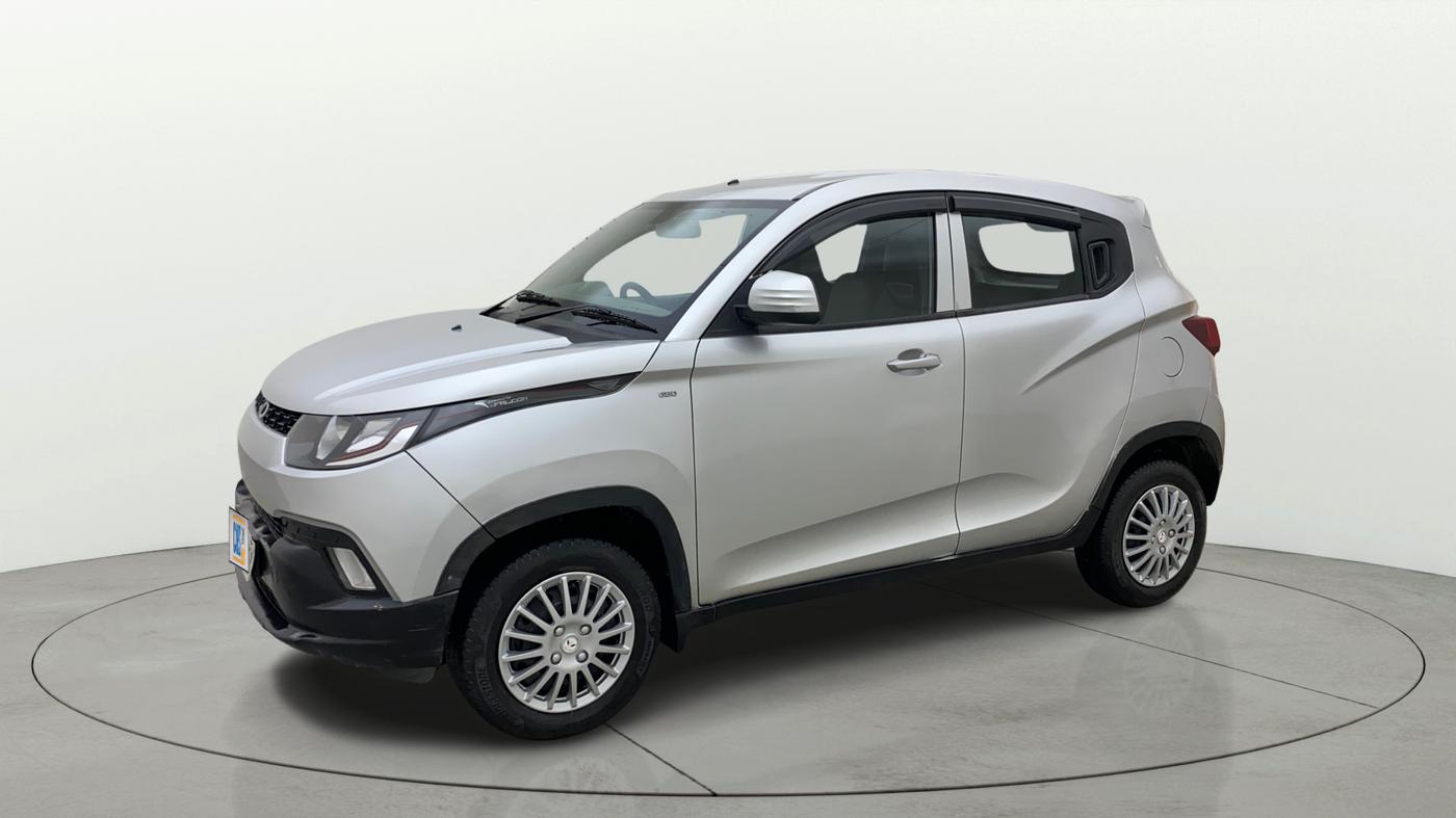 2016 Mahindra Kuv100 K4 PLUS 6 STR, Petrol, Manual, 70,946 km, Left Front Diagonal