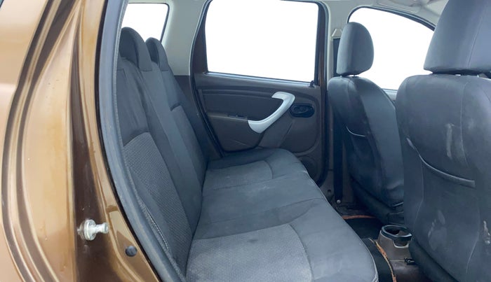 2018 Renault Duster RXE PETROL, Petrol, Manual, 77,522 km, Right Side Rear Door Cabin