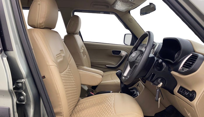 2022 Mahindra BOLERO NEO N10 R, Diesel, Manual, 19,578 km, Right Side Front Door Cabin