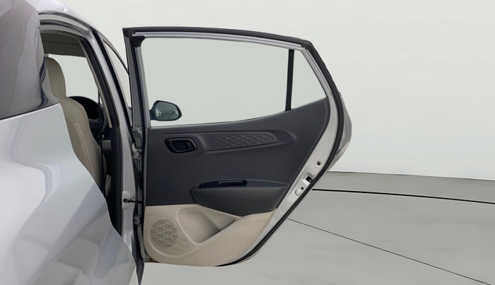 2021 Hyundai AURA S 1.2 CNG, CNG, Manual, 79,118 km, RHS Rear Door