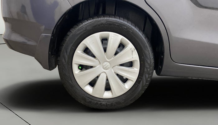 2018 Maruti Ertiga VDI SHVS, Diesel, Manual, 59,405 km, Right Rear Wheel