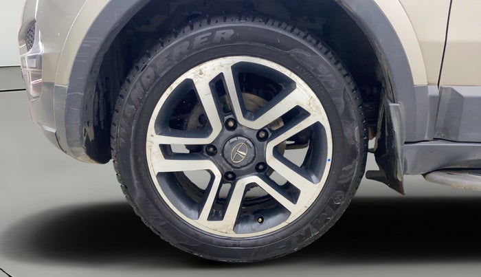 2017 Tata Hexa XTA 4X2 6 STR, Diesel, Automatic, 95,880 km, Left Front Wheel