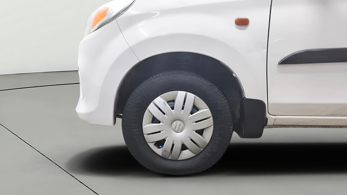 2017 Maruti Alto 800 VXI, Petrol, Manual, 28,856 km, Left Front Wheel
