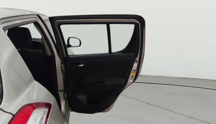 2015 Maruti Swift VXI, Petrol, Manual, 58,770 km, RHS Rear Door