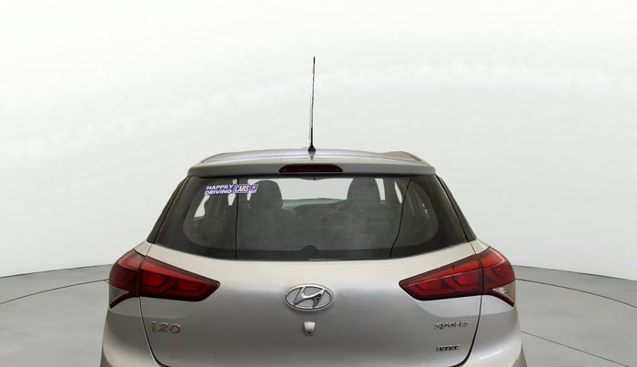 2016 Hyundai Elite i20 SPORTZ 1.2, Petrol, Manual, 80,245 km, Rear Windshield