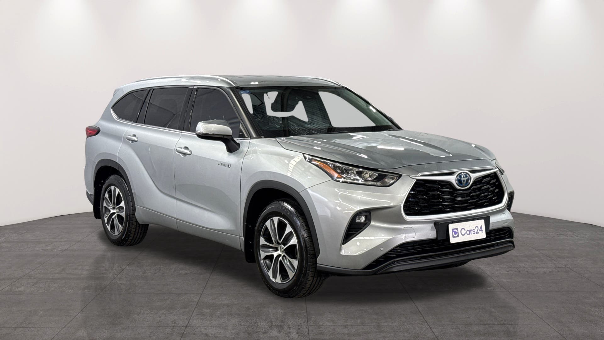 Toyota Kluger image
