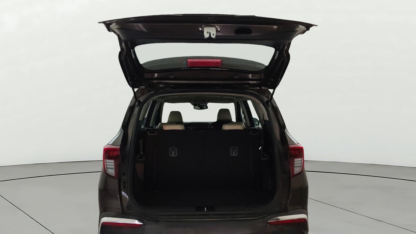 2023 KIA CARENS LUXURY PLUS IMT 1.5 DIESEL IMT, Diesel, Manual, 30,360 km, Boot Door Open