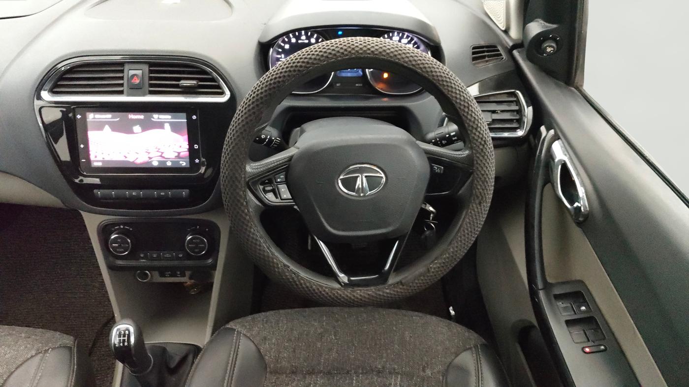 2019 Tata Tiago XZ PLUS PETROL, Petrol, Manual, 30,627 km, Steering Wheel Close Up