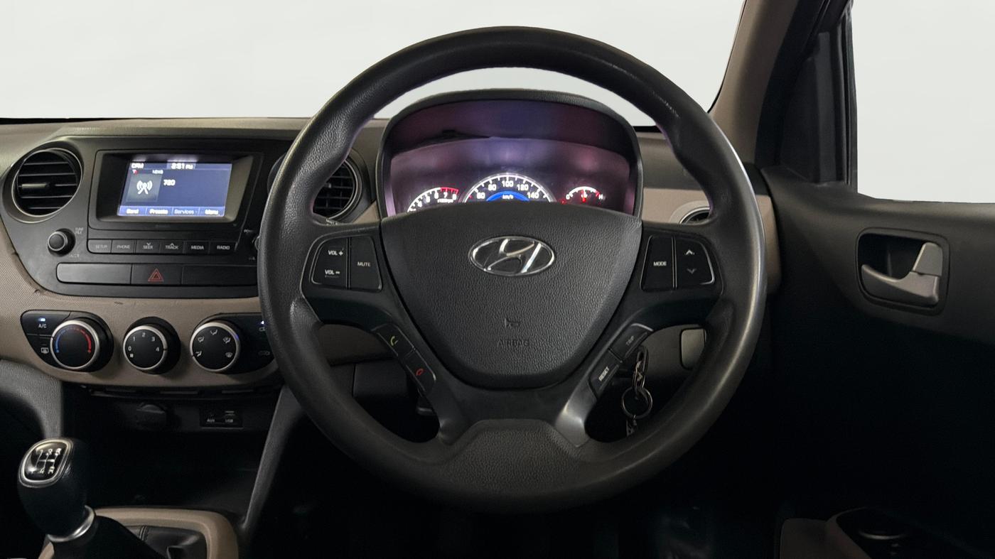 2018 Hyundai Grand i10 SPORTZ 1.2 KAPPA VTVT, Petrol, Manual, 93,659 km, Steering Wheel Close Up