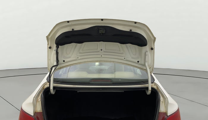 2016 Hyundai Verna 1.6 VTVT SX AT, Petrol, Automatic, 46,469 km, Boot Door Open