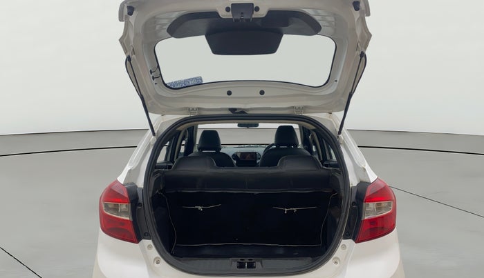 2015 Ford New Figo TITANIUM 1.2 PETROL MT, Petrol, Manual, 75,224 km, Boot Open Zoomed View