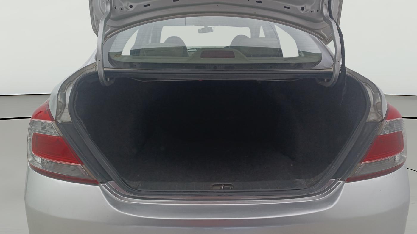 2013 Renault Scala RXZ DIESEL, Diesel, Manual, 84,071 km, Boot Open Zoomed View