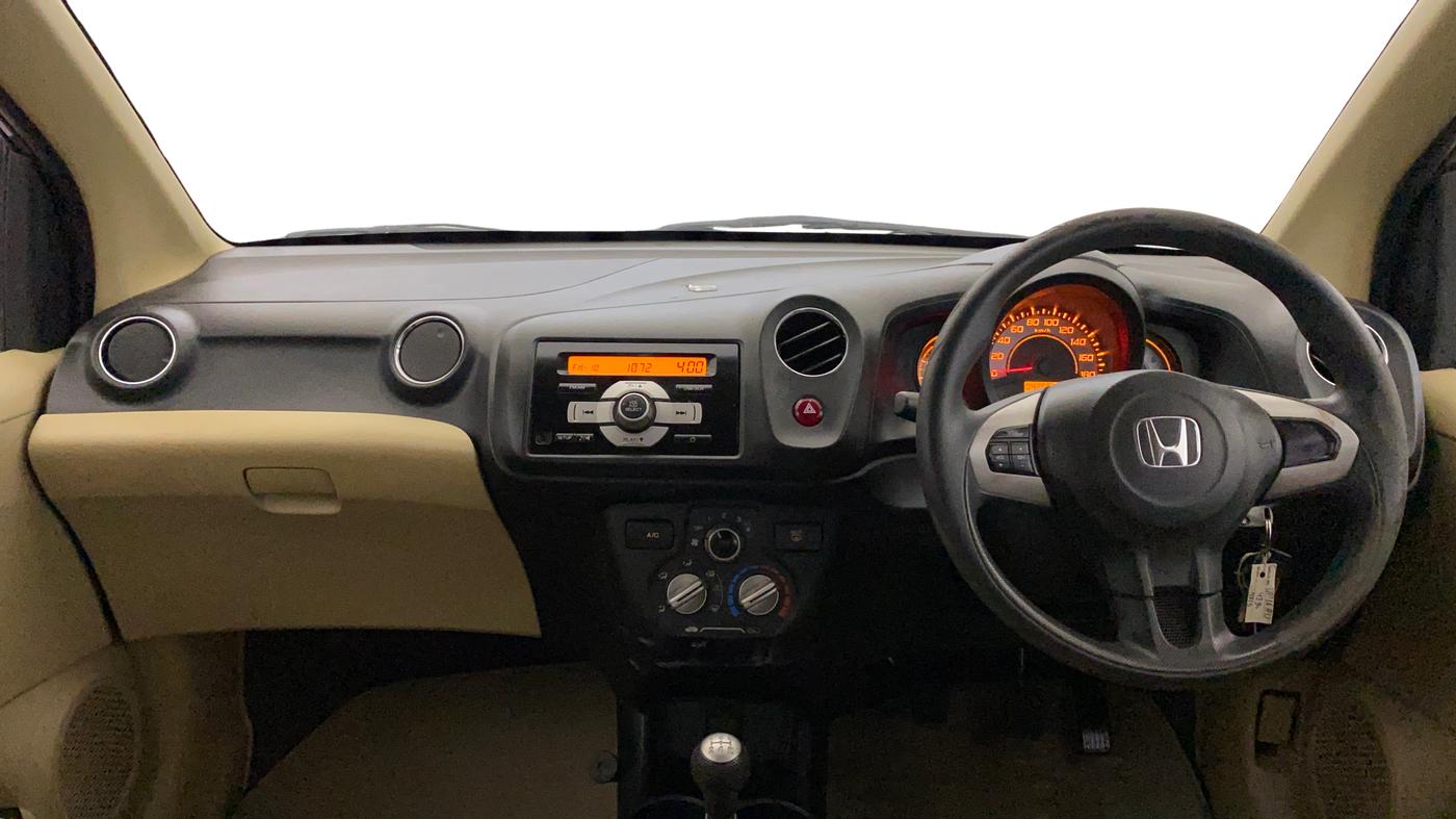 2014 Honda Brio E MT, Petrol, Manual, 42,550 km, Dashboard