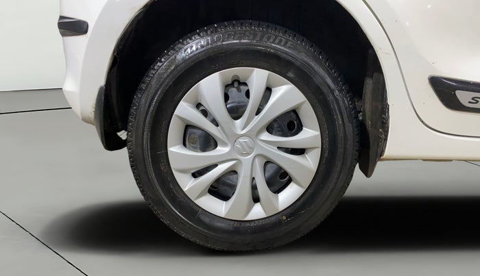 2023 Maruti Swift VXI, Petrol, Manual, 17,221 km, Right Rear Wheel