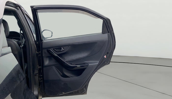 2022 Tata NEXON XZA PLUS (O) PETROL DARK EDITION, Petrol, Automatic, 30,395 km, RHS Rear Door