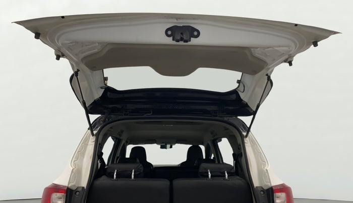 2022 Renault TRIBER RXZ, Petrol, Manual, 19,413 km, Boot Door Open