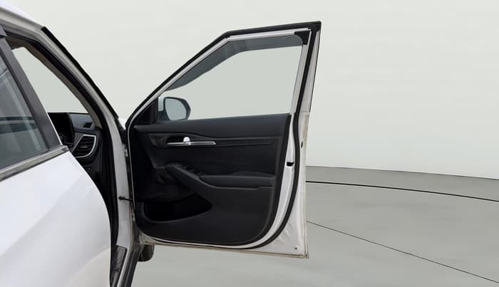 2020 KIA SELTOS HTK PLUS 1.5, Petrol, Manual, 87,429 km, RHS Front Door