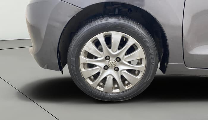 2016 Maruti Baleno ALPHA PETROL 1.2, Petrol, Manual, 57,722 km, Left Front Wheel