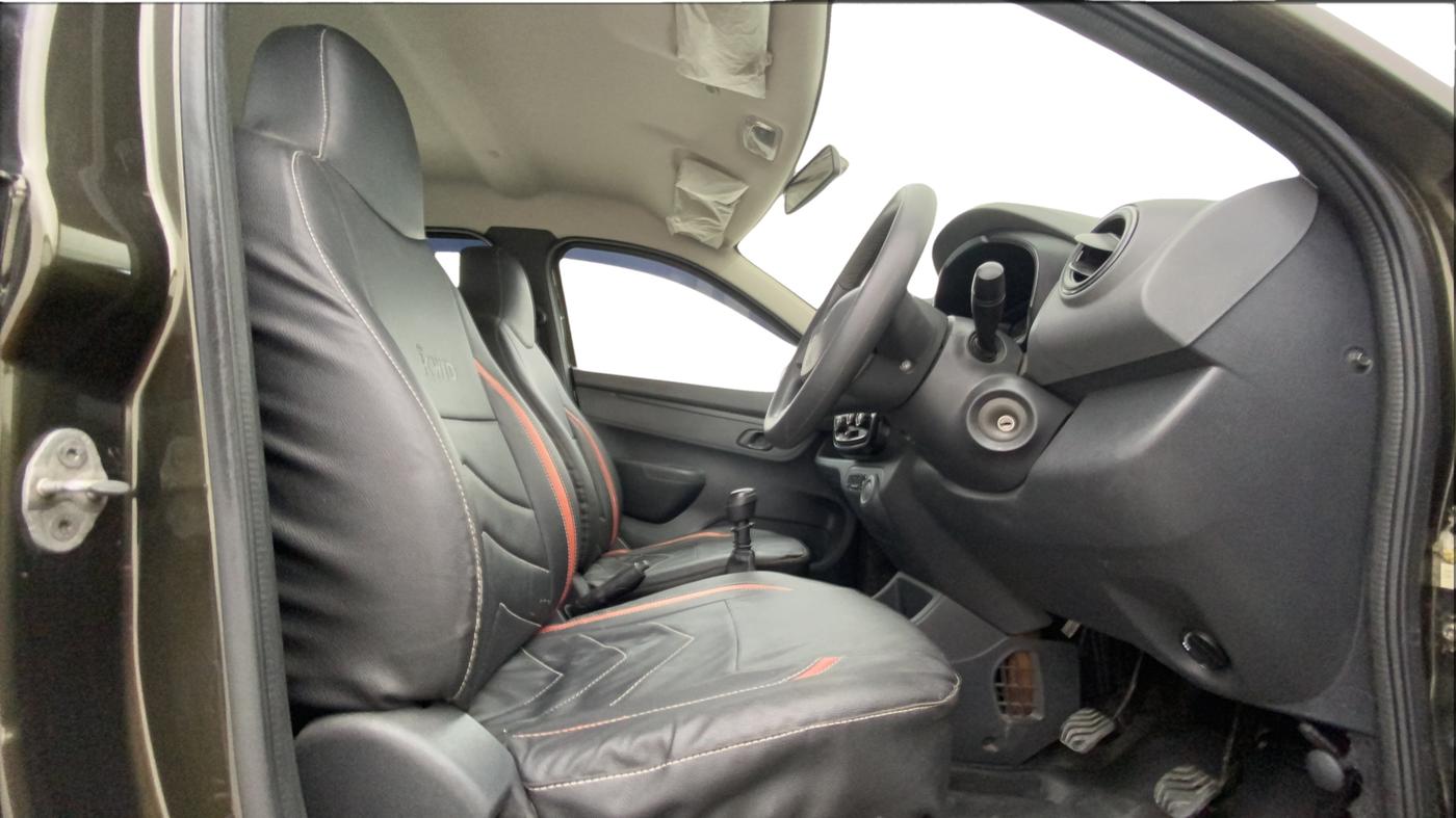 2016 Renault Kwid RXT 0.8, Petrol, Manual, 37,216 km, Right Side Front Door Cabin