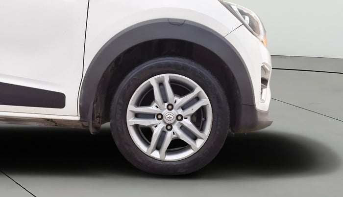 2021 Renault TRIBER RXZ, Petrol, Manual, 69,919 km, Right Front Wheel