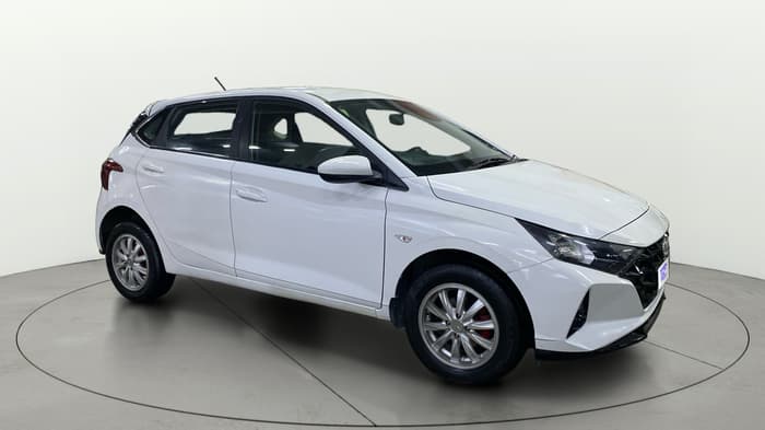 2021 Hyundai NEW I20 MAGNA 1.2 MT, Petrol, Manual, 55,863 km, Right Front Diagonal