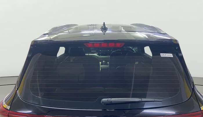 2022 KIA CARENS LUXURY PLUS 1.5 DIESEL AT 6 STR, Diesel, Automatic, 1,05,405 km, Rear Windshield