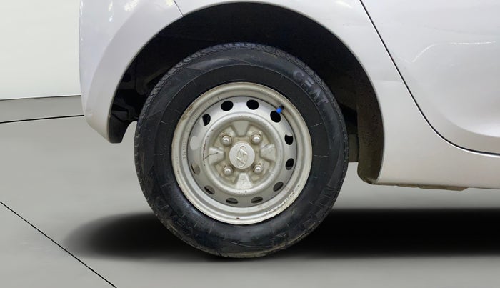 2015 Hyundai Eon ERA +, Petrol, Manual, 48,128 km, Right Rear Wheel