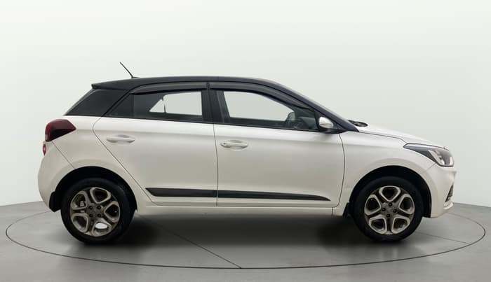 2018 Hyundai Elite i20 ASTA 1.4 CRDI DUAL TONE, Diesel, Manual, 79,002 km, Right Side View