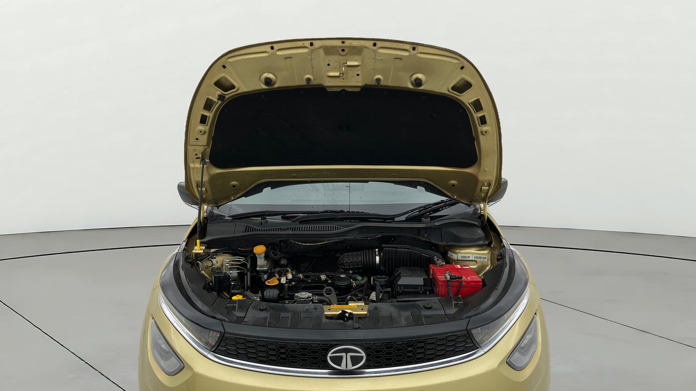 2020 Tata ALTROZ XZ PETROL, Petrol, Manual, 43,742 km, Open Bonet
