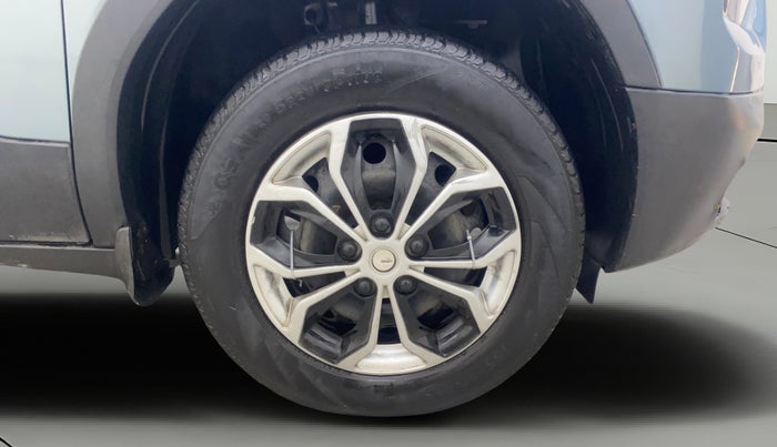 2021 Tata PUNCH ADVENTURE AMT, Petrol, Automatic, 73,638 km, Right Front Wheel