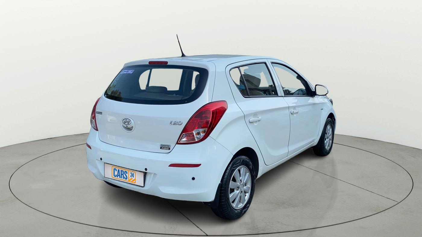 2013 Hyundai i20 SPORTZ 1.2, Petrol, Manual, 35,215 km, Right Back Diagonal
