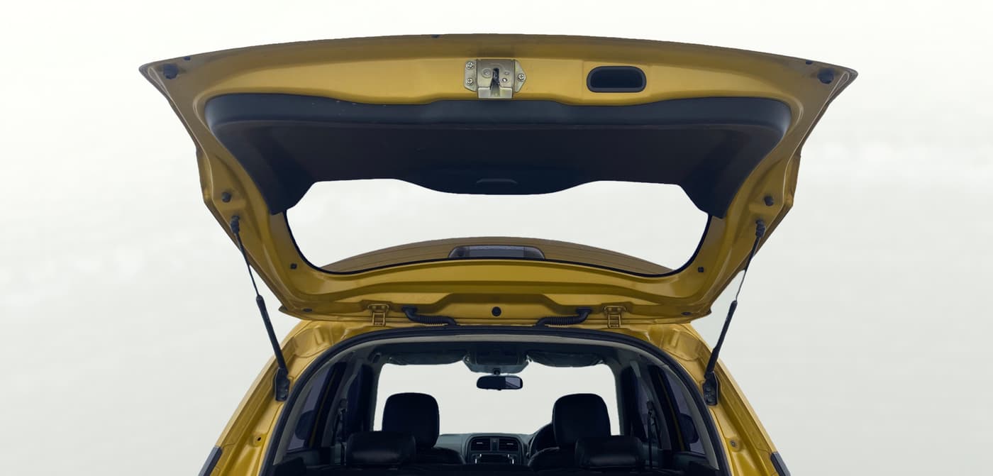 2019 Maruti Vitara Brezza ZDI AMT, Diesel, Automatic, 1,40,577 km, Boot Door Open