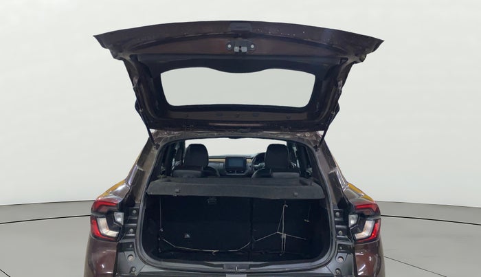 2021 Renault Kiger RXT MT, Petrol, Manual, 39,899 km, Boot Door Open