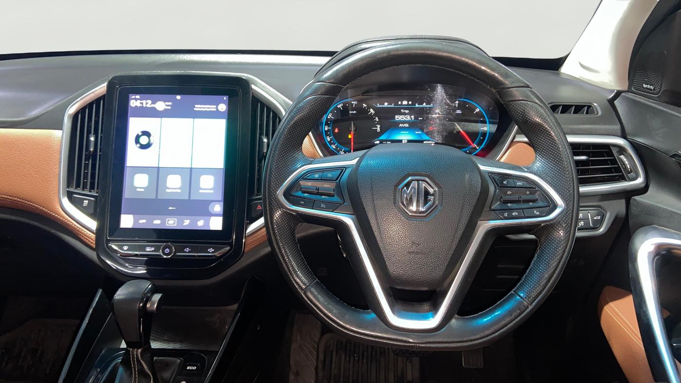 2021 MG HECTOR PLUS SHARP 1.5 PETROL TURBO CVT 6-STR, Petrol, Automatic, 41,127 km, Steering Wheel Close Up