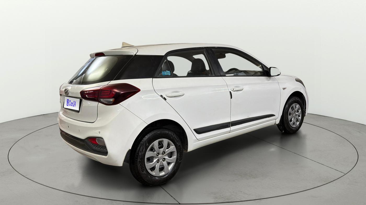 2019 Hyundai Elite i20 MAGNA PLUS 1.2, Petrol, Manual, 78,236 km, Right Back Diagonal