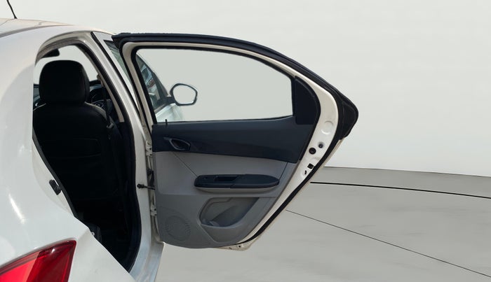 2020 Tata Tiago XT PETROL, Petrol, Manual, 64,908 km, RHS Rear Door