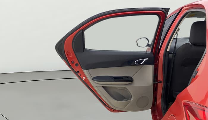 2017 Tata Tiago XZ PETROL, Petrol, Manual, 1,04,497 km, LHS Rear Door