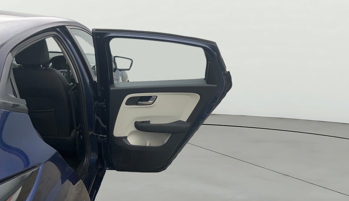 2023 Tata ALTROZ XZ PLUS O SUNROOF CNG, CNG, Manual, 20,155 km, RHS Rear Door