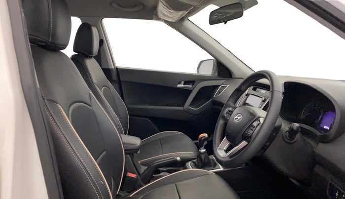 2018 Hyundai Creta SX 1.6 PETROL DUAL TONE, Petrol, Manual, 82,577 km, Right Side Front Door Cabin